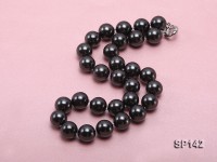 16mm black round seashell pearl necklace