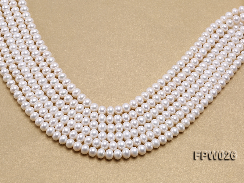 Wholesale 7.5×9.5mm White Flat Cultured Freshwater Pearl String