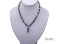 8*10mm black rice freshwater pearl single necklace with black mabe pendant