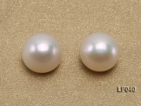 Wholesale Cards of 9.5-9.8mm Classic White Flat Freshwater Pearls—30 Pairs
