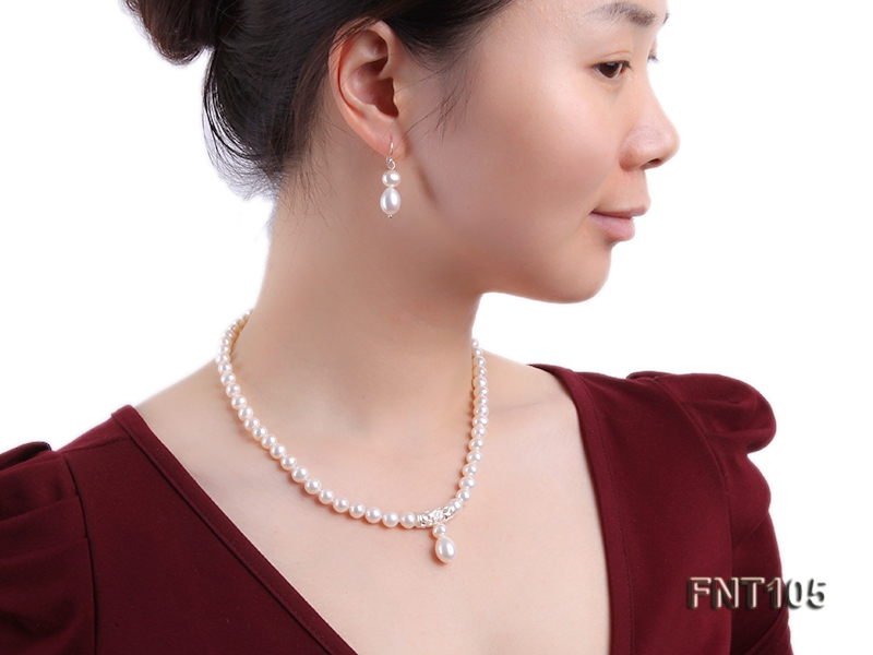 7-8mm White Freshwater Pearl Necklace and Earrings Set