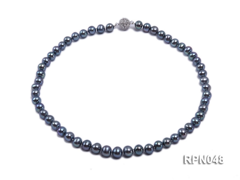 Trendy Single-strand 8-9mm Black Round Cultured Freshwater Pearl Necklace with Zirconia Clasp