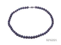 Fashionable Single-strand 7-7.5mm Black Round Freshwater Pearl Necklace