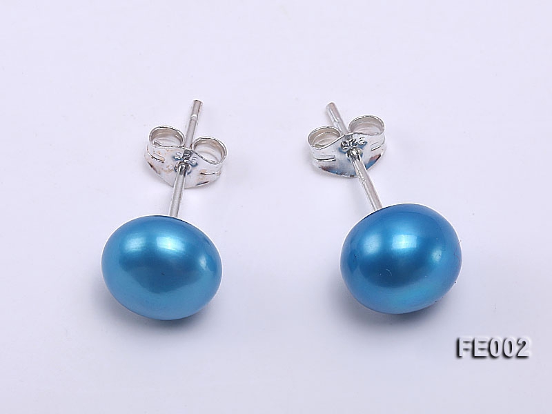 8.5mm Blue Flat Cultured Freshwater Pearl Earrings