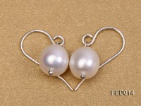 8-9mm White Oval Cultured Freshwater Pearl Earrings