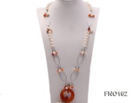 8-9mm white freshwater pearl and white irregular crystal and red agate with chain necklace