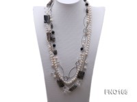 7-8mm white round freshwater pearl and black round faceted agate and stone with chain necklace