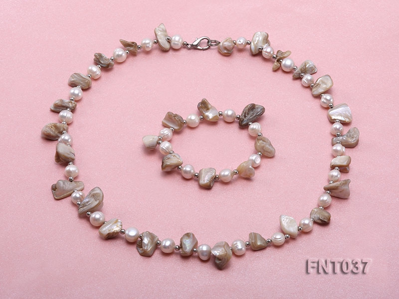 White Freshwater Pearl & Seashell Chips Necklace and Bracelet Set