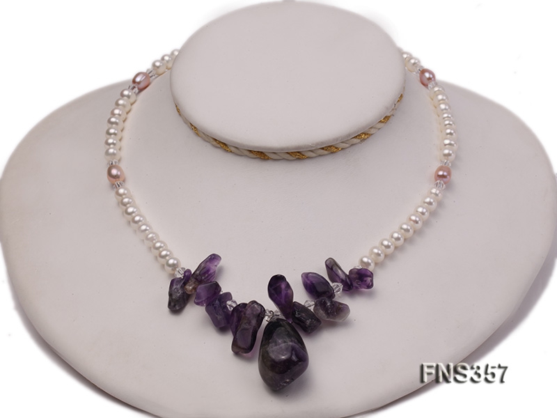 natural 6-7mm white flat freshwater pearl with amethyst chips single necklace