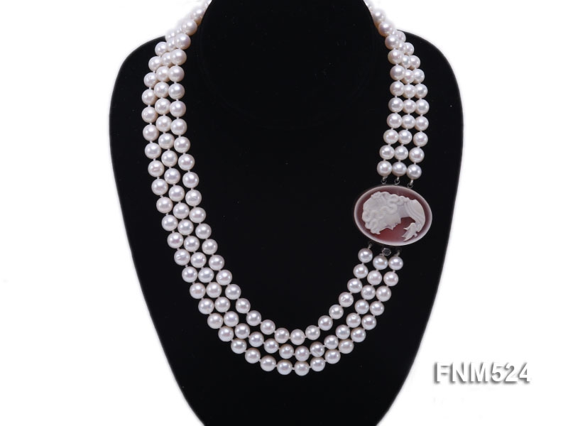 7-8mm 3 strand white round freshwater pearl necklace wiht cameo clasp