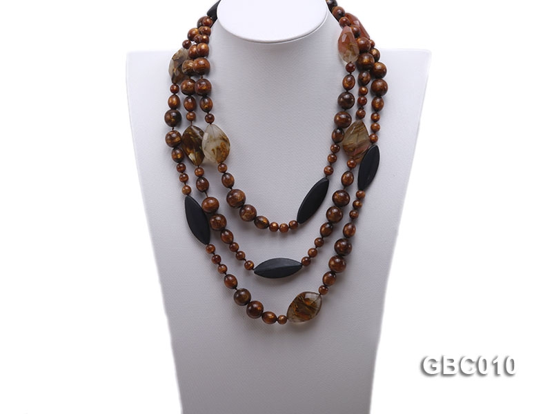 7mm, 13mm, 14mm Golden Coral, 9×11.5mm Oval Coral, 30x14mm Black Agate, 20x25mm Crystal Necklace