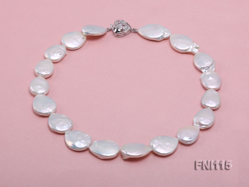 Classic 16mm White Button-shaped Freshwater Pearl Necklace
