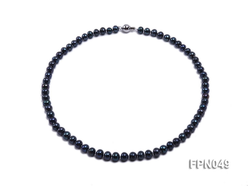 Classic 7-8mm Black Flat Cultured Freshwater Pearl Necklace