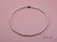 8.5-9mm Classic White Round Freshwater Pearl Necklace