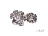 17*26mm Flower-shaped Gilded Magnetic Clasp Inlaid with Shiny Zircon