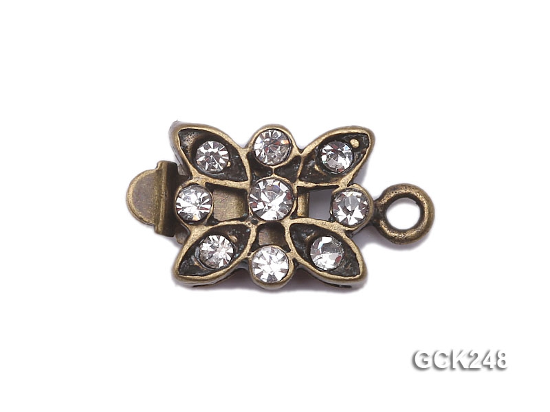 11*9mm Butterfly-shaped Copper Clasp Inlaid with Shiny Zircon