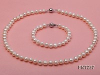 6.5-7.5mm White Round Freshwater Pearl Necklace and Bracelet Set