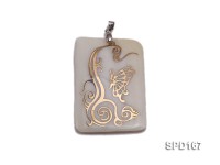 30x50mm White Shell Pendant with beautiful Gilded Metal Pattern