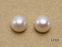 Wholesale Cards of 7-7.5mm Classic White Flat Pearls–36 Pairs
