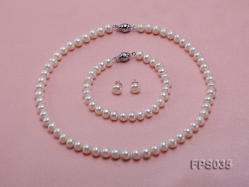 8-9mm White Flat Freshwater Pearl Necklace, Bracelet and Stud Earrings Set