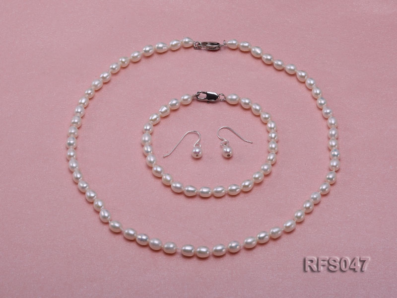 5-6mm White Rice-shaped Freshwater Pearl Necklace, Bracelet and earrings Set