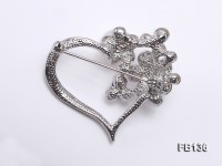 Heart-shaped Gold Plated Brooch with Freshwater Pearl and Shining Rhinestone Beads