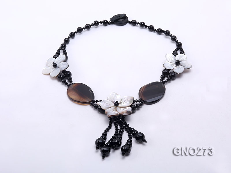 Extraordinary black agate & silver shell flower necklace