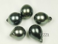 Tahitian Pearl–AA-grade 14x16mm Drop-shaped Natural Black Pearl