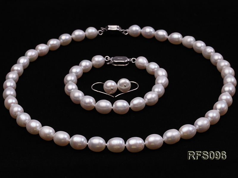8-9mm White Rice-shaped Freshwater Pearl Necklace, Bracelet and earrings Set