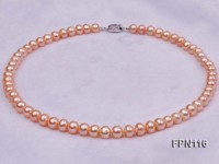 Classic 8-9mm Pink Flat Cultured Freshwater Pearl Necklace