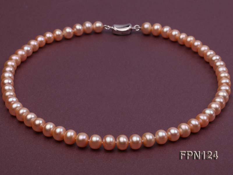 Classic 9-10mm Pink Flat Cultured Freshwater Pearl Necklace