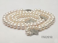 Elegant Pearl Necklace with Shiny Zircon Accessory