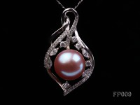 13mm Lavender Round Freshwater Pearl Pendant with a Gilded Pendant Bail