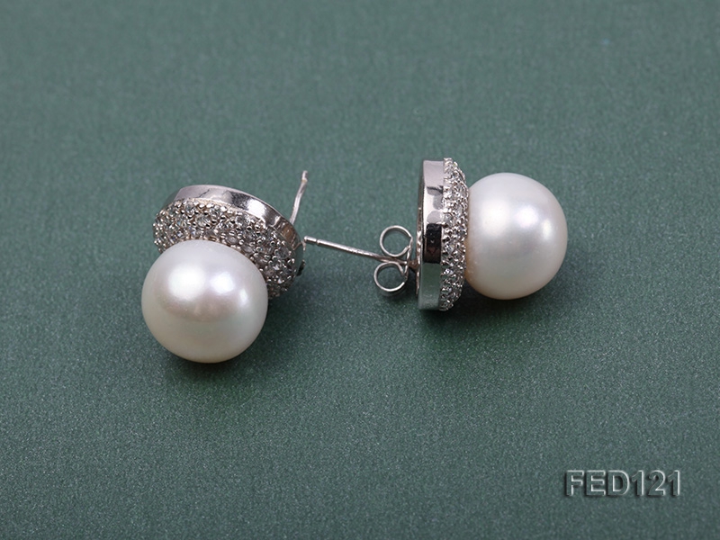 12mm White Round Freshwater Pearl Earring
