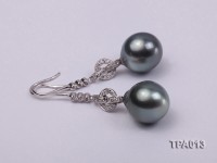 13x14mm Tahitian pearl earring with silver hook