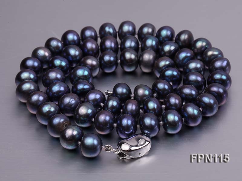 Classic 8-9mm Dark-purple Flat Cultured Freshwater Pearl Necklace