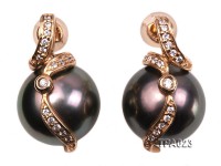 Delicate 12.5mm Tahitian Pearl Earring with 14k Gold