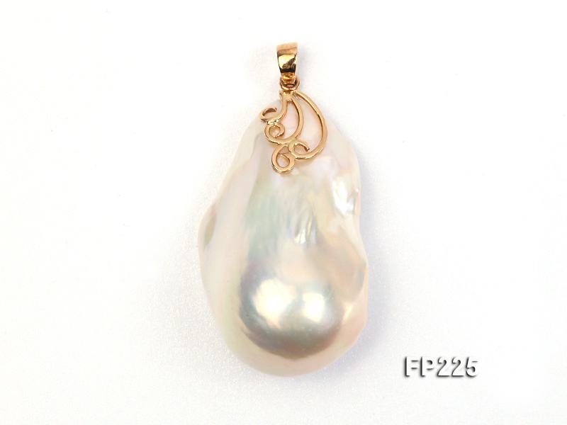 25x38mm Top-grade Baroque Freshwater Pearl Pendant with an 18k Gold Pendant Bail