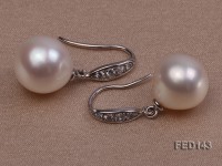 11.5x13mm White Drop-shaped Freshwater Pearl Earring