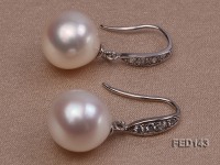 11.5x13mm White Drop-shaped Freshwater Pearl Earring