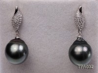 Gorgeous 14x16mm  black round tahitian pearl earring