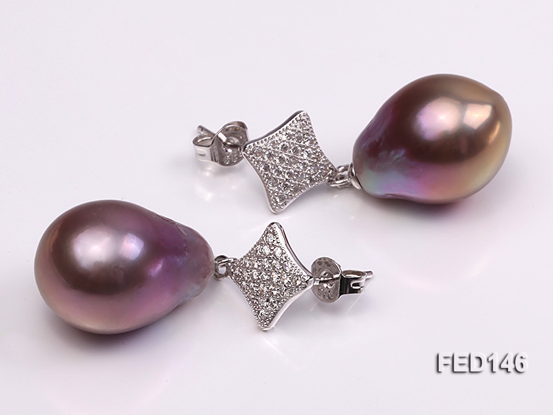 14x19mm Lavender Drop-shaped Freshwater Pearl Earring