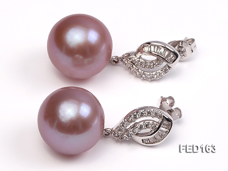 13mm Lavender Round Edison Pearl Earring