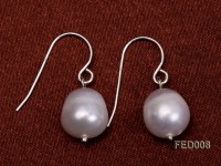 9-10mm White Rice-shaped Freshwater Pearl Earring