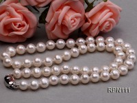 AAA-grade 7-7.5mm Classic White Round Freshwater Pearl Necklace