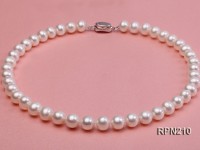 Classic 10-10.5mm AAA White Round Cultured Freshwater Pearl Necklace