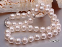 Classic 10-11mm AAA White Round Cultured Freshwater Pearl Necklace