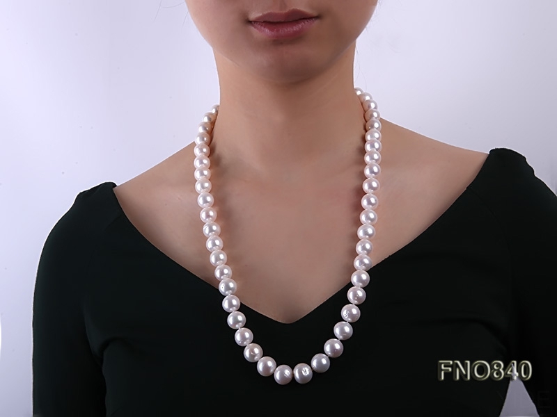 12-14mm white round freshwater pearl necklace