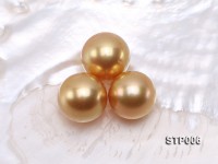 South Sea Pearl—AAAA-grade 13.5-14.5mm Round Golden South Sea Pearl