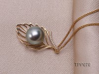 10mm Round Black Tahitian Pearl Pendant with 14k Gold Bail dotted with Diamonds